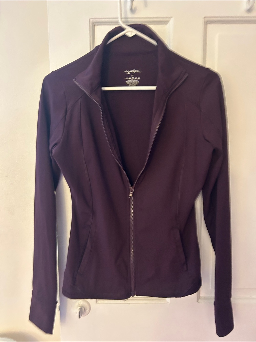 Gottex Women’s Mock Neck Full-Zip Athletic Jacket